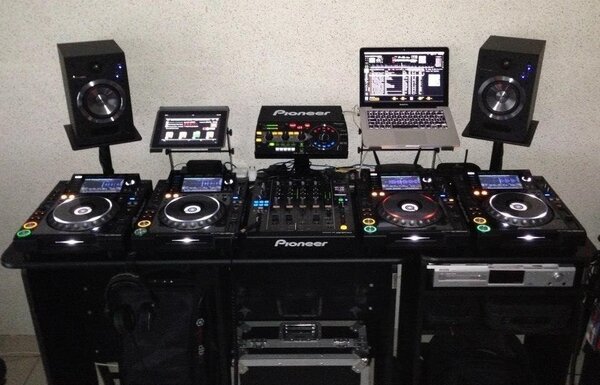 Four CDJs