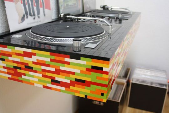 Lego Style DJ Table with Turntable