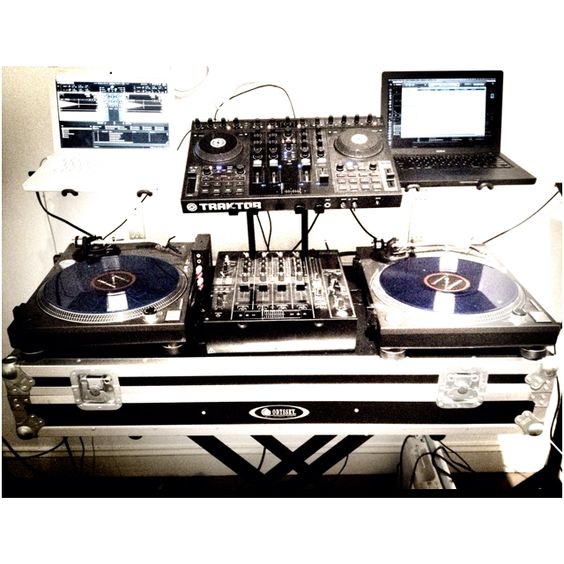 Two Laptops and Turntables