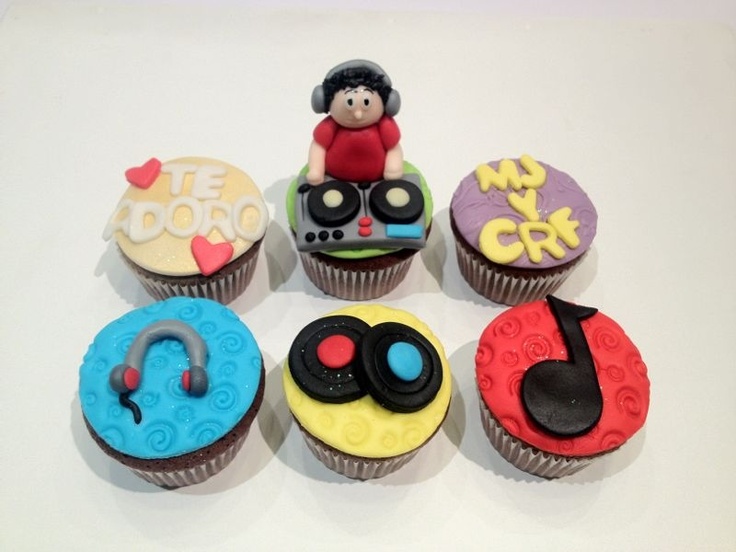 DJ Cupcake