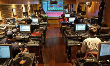 Classroom for DJs