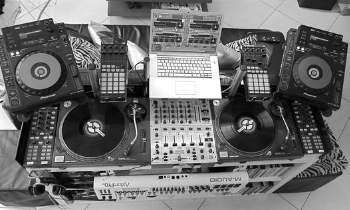 Complete DJ Setup