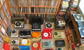 Turntables and Vinyls Collection
